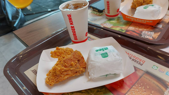 Burger King Perkuat Cita Rasa Ayam Goreng, Kini Ada Pilihan dengan Saus ...