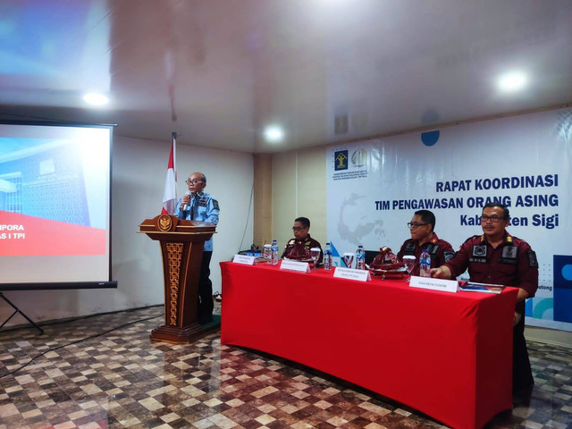 Kepala Divisi Keimigrasian Kanwil Kemenkumham Sulteng Gelar Rakor Timpora. Dok: Humas