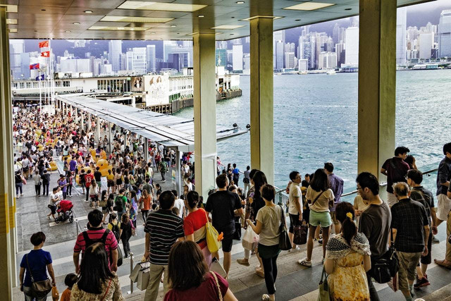 Ilustrasi Fenomena Sosial (pexels)