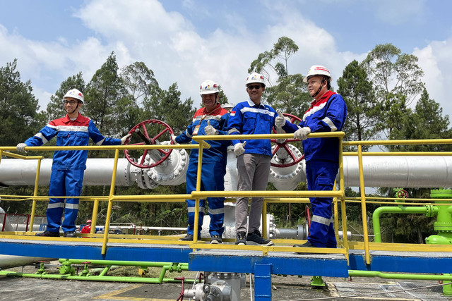 Pembangkit listrik panas bumi area Kamojang milik Pertamina Geothermal Energy. Foto: Muhammad Darisman/kumparan