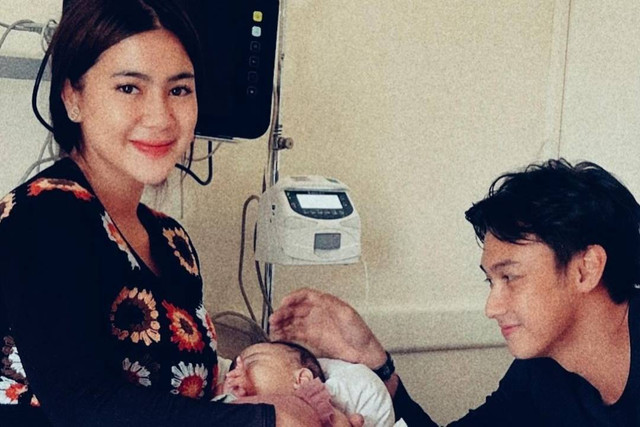 Anak Felicya Angelista dirawat di Turki akibat demam. Foto: Instagram/@felicyangelista_