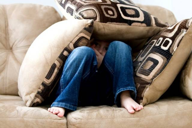 Ilustrasi ciri-ciri anak yang mengalami trauma, sumber foto: Pixabay by pexels.com
