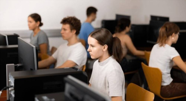 Ilustrasi ujian. Foto: Shutterstock