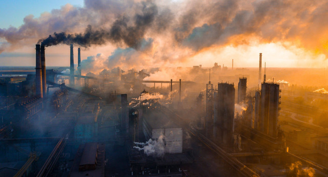 Ilustrasi Kota Penuh Polisi. Foto: ShutterStock