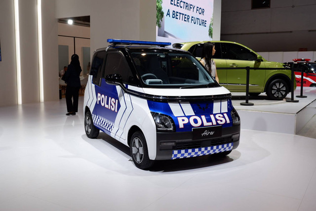 Wuling Air ev versi mobil dinas polisi lalu lintas. Foto: Aditya Pratama Niagara/kumparan