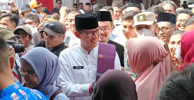Menparekraf Sandiaga Uno di Lebaran Betawi 2023, Monas, Minggu (21/5/2023). Foto: Haya Syahira/kumparan