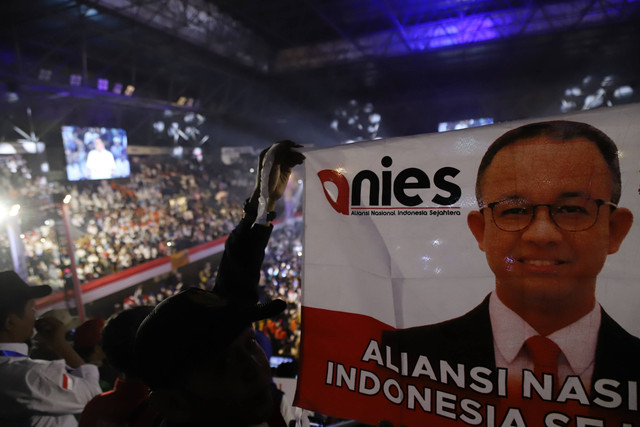 Relawan menghadiri Temu Kebangsaan Relawan Anies Baswedan di Tenis Indoor Senayan, Jakarta, Minggu (21/5/2023). Foto: Dicky Adam Sidiq/kumparan
