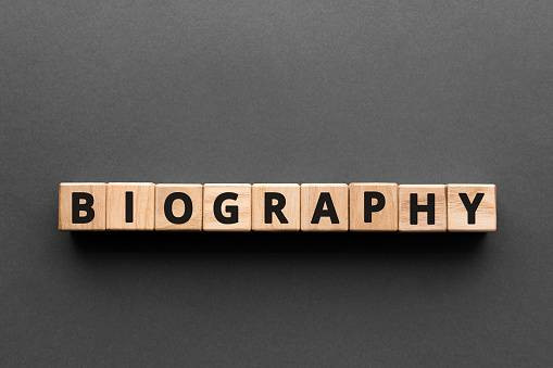 Ilustrasi Sebutkan dan Jelaskan Struktur Teks Biografi!  Foto:Unsplash
