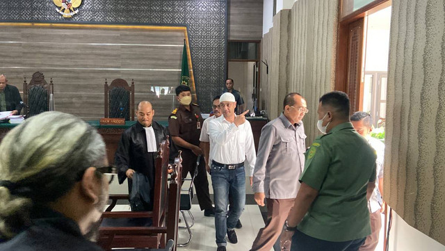 Ferry Irawan Divonis 1 Tahun Penjara, Pasal KDRT Berat Tidak Terbukti