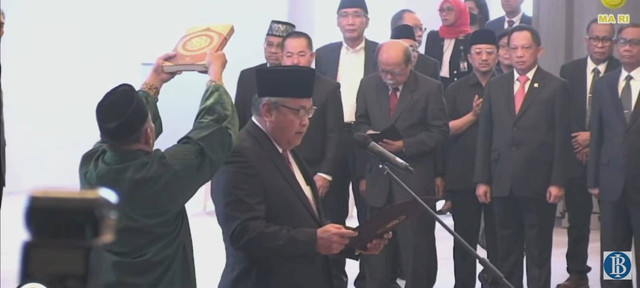 Pelantikan Perry Warjiyo sebagai Gubernur BI 2023-2028 di Gedung Mahkamah Agung, Rabu (24/5). dok Youtube BI. 