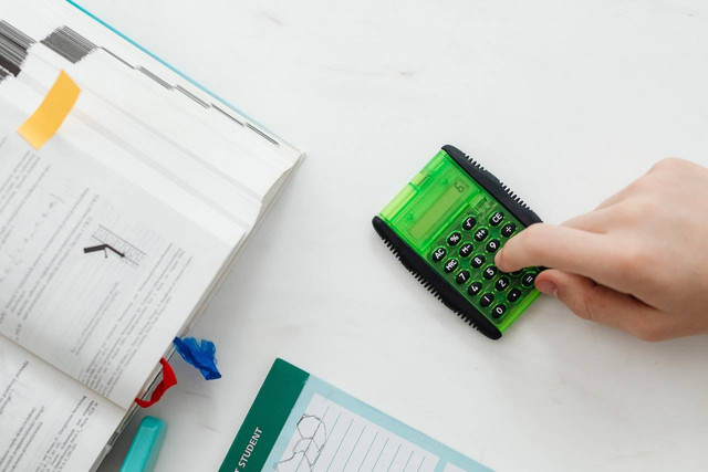 Ilustrasi Cara Menghitung Nilai Buku Suatu Aset. Foto: Pexels.com/Karolina Grabowska