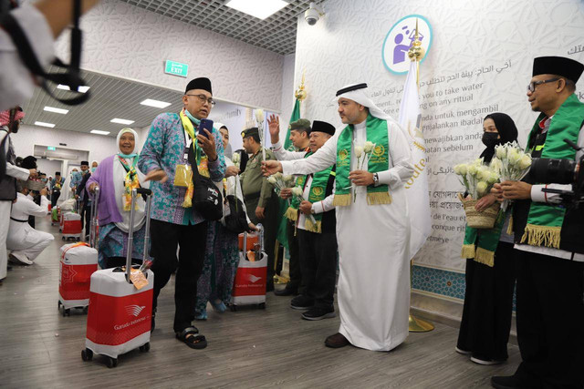 Jemaah Haji Kloter 1 tiba di Madinah, Rabu (24/5/2023). Foto: Dok. Media Center Haji