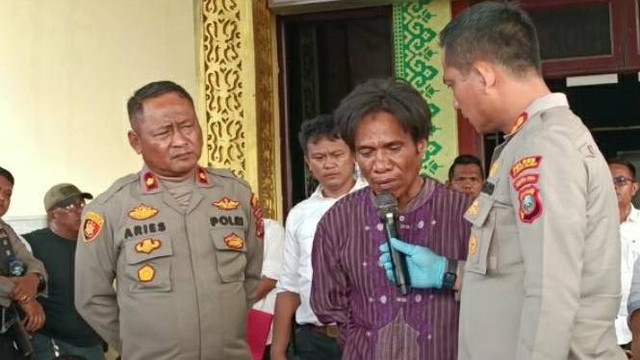 Tersangka YB (45) pelaku pencabulan anak selama 3 tahun dengan modus mencekoki dengan sabu-sabu di Medan Belawan. Foto: Dok. Istimewa