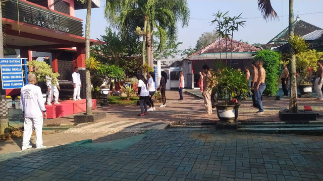 senam pagi wbp lapas batang