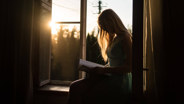 Ilustrasi Caption Instagram Aesthetic, sumber foto (Yuri Efremov) by unsplash.com