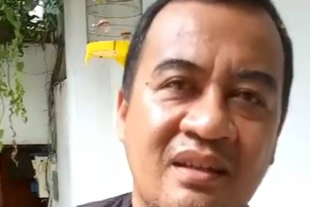 Viral di medsos seorang pria mengaku polisi dari Polres masuk ke rumah Rizal Ramli di Jalan Bangka, Jaksel. Foto: Dok. Istimewa