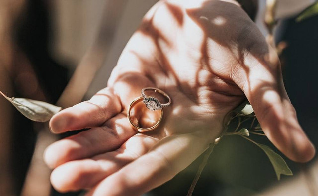 Ilustrasi Kata-kata Bersyukur setelah Tunangan  Foto:Unsplash