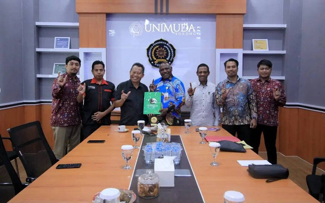 Kunjungan Kepala Dinas Pendidikan Maybrat ke UNIMUDA Sorong