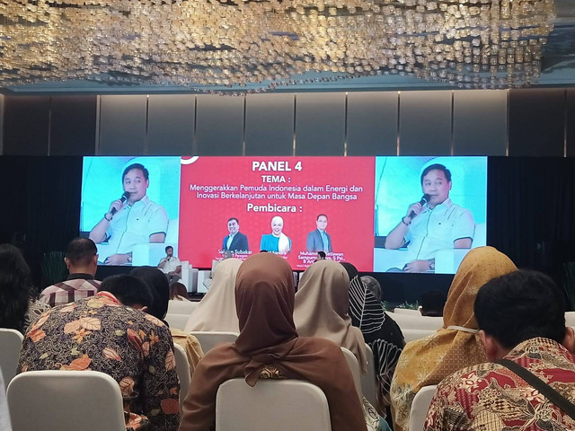 Suasana diskusi panel 4 kegiatan Alumni Connect. Foto: Lidia Pratama Febrian