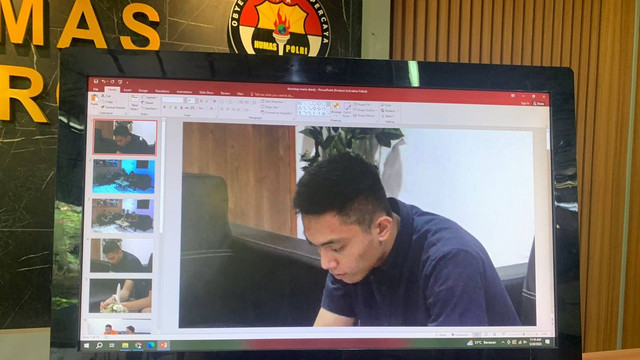 Konferensi pers Polda Metro Jaya soal viral Mario Dandy memasang borgol sendiri, Minggu (28/5).  Foto: Luthfi Humam/kumparan