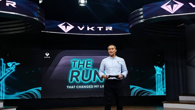 Komisaris Utama PT VKTR Teknologi Mobilitas Tbk (VKTR) Anindya Novyan Bakrie di The Convergence Indonesia Jakarta, Senin (29/5/2023). Foto: Ghinaa Rahmatika/kumparan
