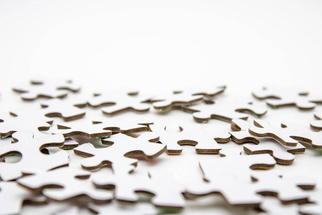 Ilustrasi TTS Hablur, Foto Unsplash Mel Poole