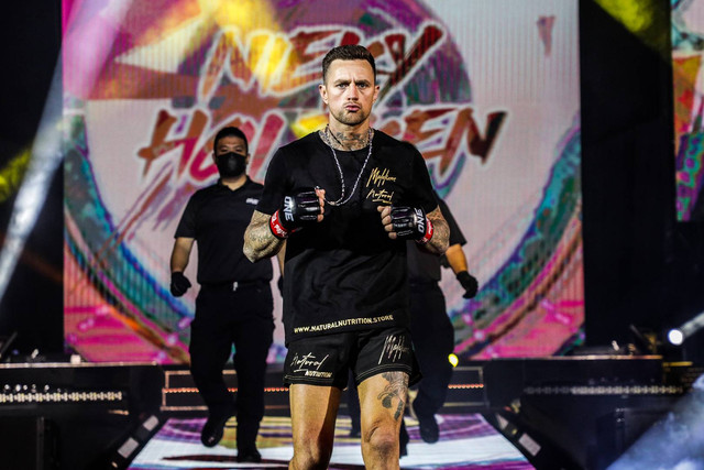 Legenda kickboxing Nieky Holzken akan berlaga di ONE Fight Night 11. Foto: ONE Championship