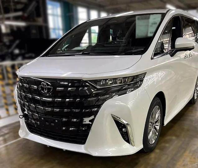 Bocoran wujud Toyota Alphard dan Vellfire model terbaru. Foto: Istimewa