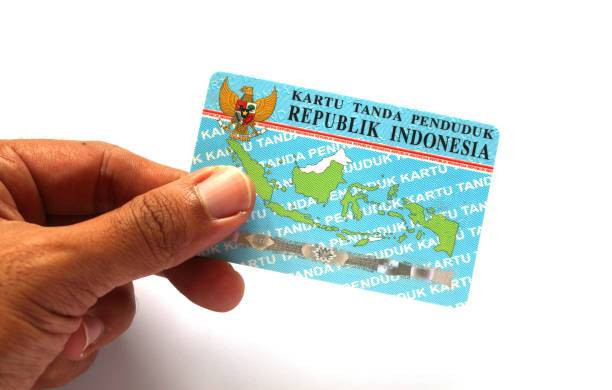 Ilustrasi Kewajiban Warga Negara Untuk Menjunjung Tinggi Nilai-Nilai Kemanusiaan Dan Keadilan Diatur Dalam, Foto: Unsplash.