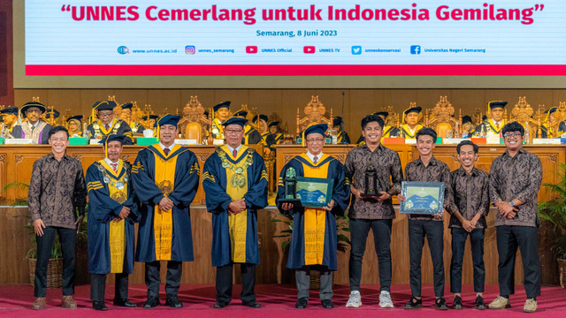 Pandawara Group dan Menteri Energi dan Sumber Daya Mineral (ESDM) Republik Indonesia Arifin Tasrif. Foto: Dok. Istimewa