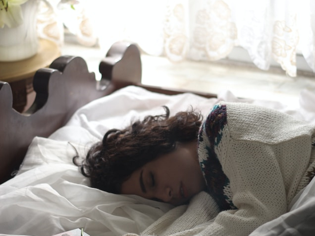 Ilustrasi manfaat tidur siang. Sumber: ZohreNemati/unsplash.com.