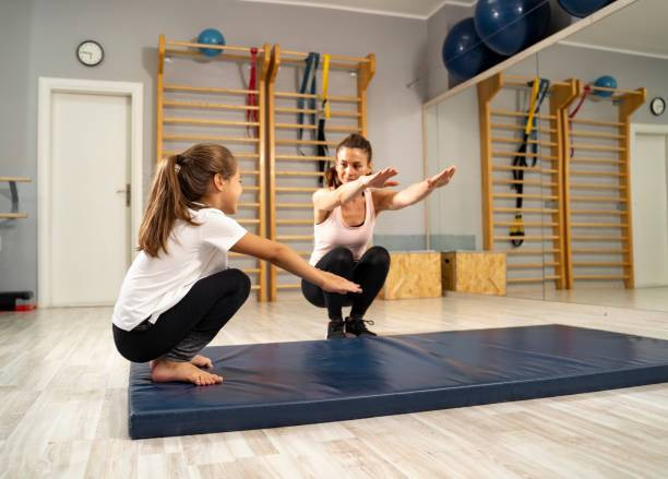 Ilustrasi Gerakan Roll Yaitu Gerakan Berguling Ke Foto: Unsplash.