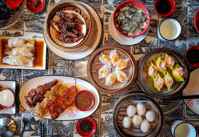 Ilustrasi Restoran di Supermall Karawaci, sumber foto (Fernando Santos) by unsplash.com
