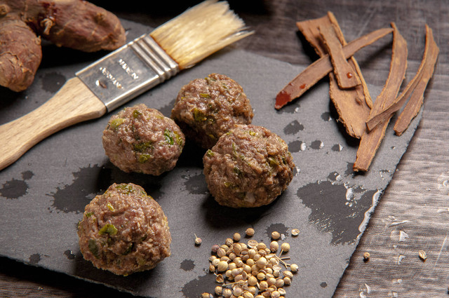 Cara Membuat Tahu Bakso Ikan Kuah, Unsplash/Allen Rad