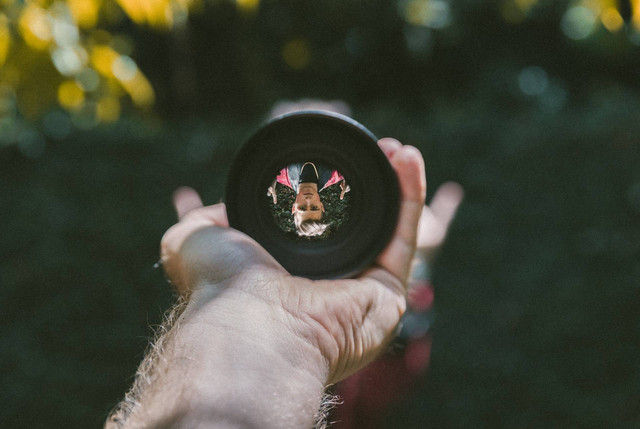 Ilustrasi Sinonim Perspektif. (Foto: Jakob Owens | Unsplash.com)