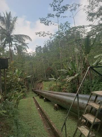 Pipa menakjubkan dengan segala keindahanya Di Curug Jenggala, Baturaden. Foto : Nofa Maulana Zidan