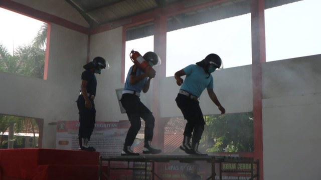 Simulasi Penanganan Kebakaran Lapas Batang