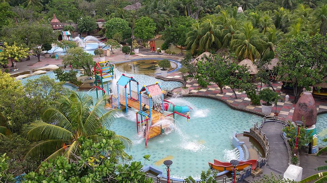 Janti Park Klaten: A Fun and Affordable Family Waterpark