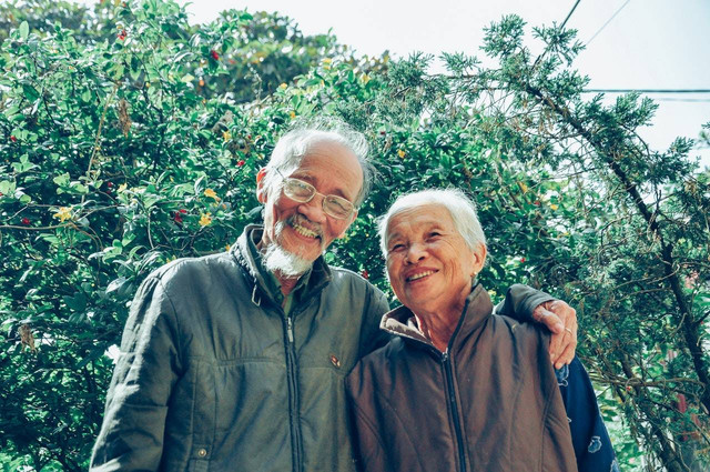 Ilustrasi cara membahagiakan orang tua. Sumber foto: Pexels.com