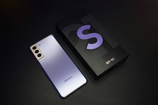 Ilustrasi Cara Foto Beruntun di Samsung, Begini Tutorialnya. Foto: Unsplash.com/Anh Nhat