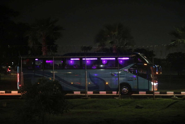 Rombongan Timnas Argentina tiba di Bandara Soekarno-Hatta, Tangerang, Jumat (16/6/2023). Foto: Aditia Noviansyah/kumparan