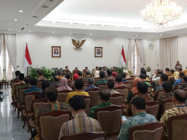 Wakil Presiden Ma'ruf Amin di soft launching Mal Pelayanan Publik Digital di Istana Wapres, Jakarta, Selasa (20/6/2023). Foto: Nadia Riso/kumparan