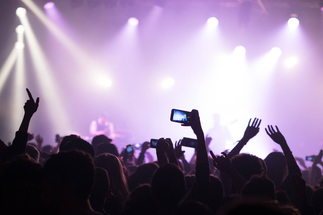 SP Kpop adalah. Sumber: unsplash.com/@antoinejulien