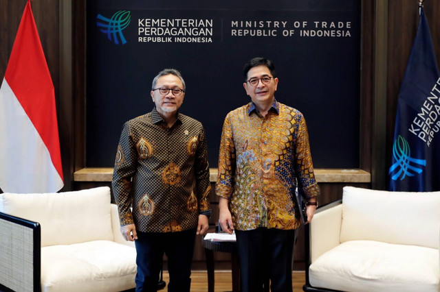 Mendag Zulhas bertemu Ketua Umum Kadin Arsjad Rasjid. Dok: Kemendag