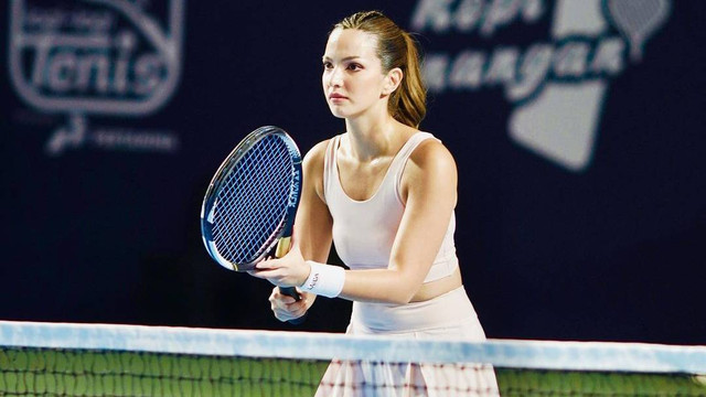 Nia Ramadhani mengikuti Lagi-lagi Tenis. Foto: Instagram/@ramadhaniabakrie