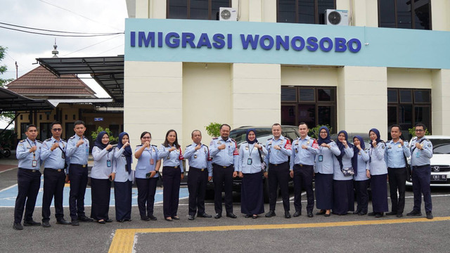 Kunjungan Kasubag TU Kanim Kelas I Khusus TPI Batam Ke Imigrasi Wonosobo