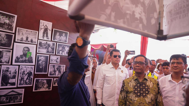 Mahfud MD di Rumoh Geudong. Foto: acehkini