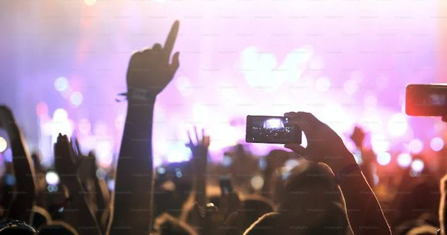 Ilustrasi cara beli tiket konser Taeyeon 2023 di Jakarta. Sumber: unsplash.com/ unsplash+