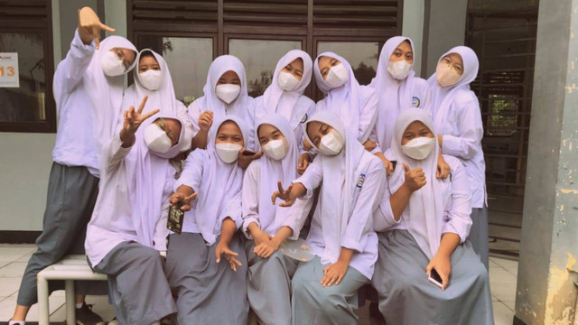 Masa SMA. Sumber : Dokumen Pribadi