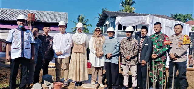 Pelaksanaan ground breaking Masjid Al Bahria Cendekia